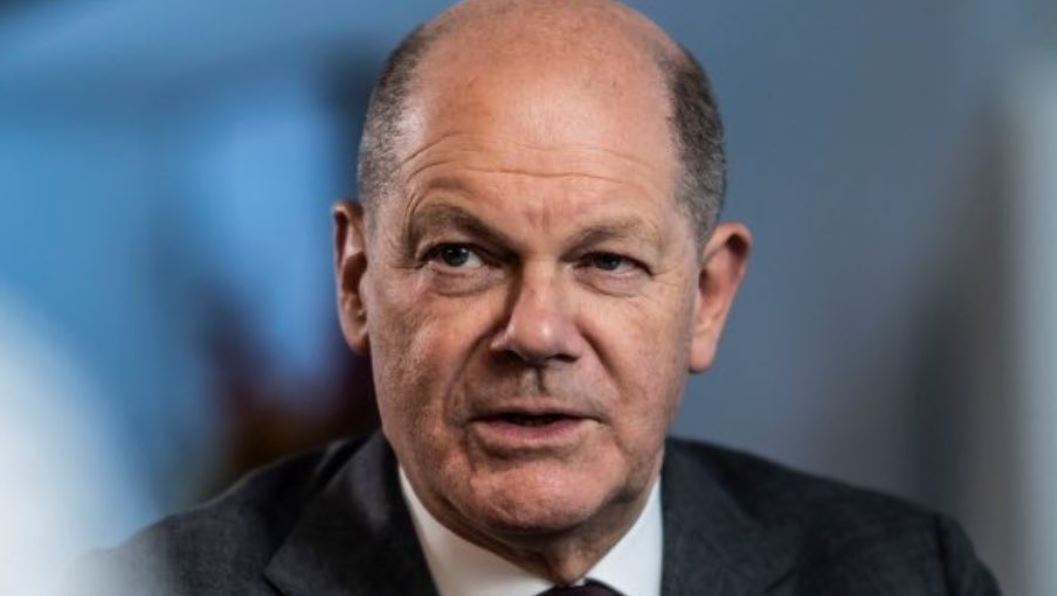 Deutscher Bundestag in tiefer Trauer