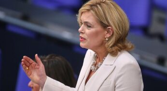 Klöckner lädt russischen Botschafter nicht zum 8. Mai ein