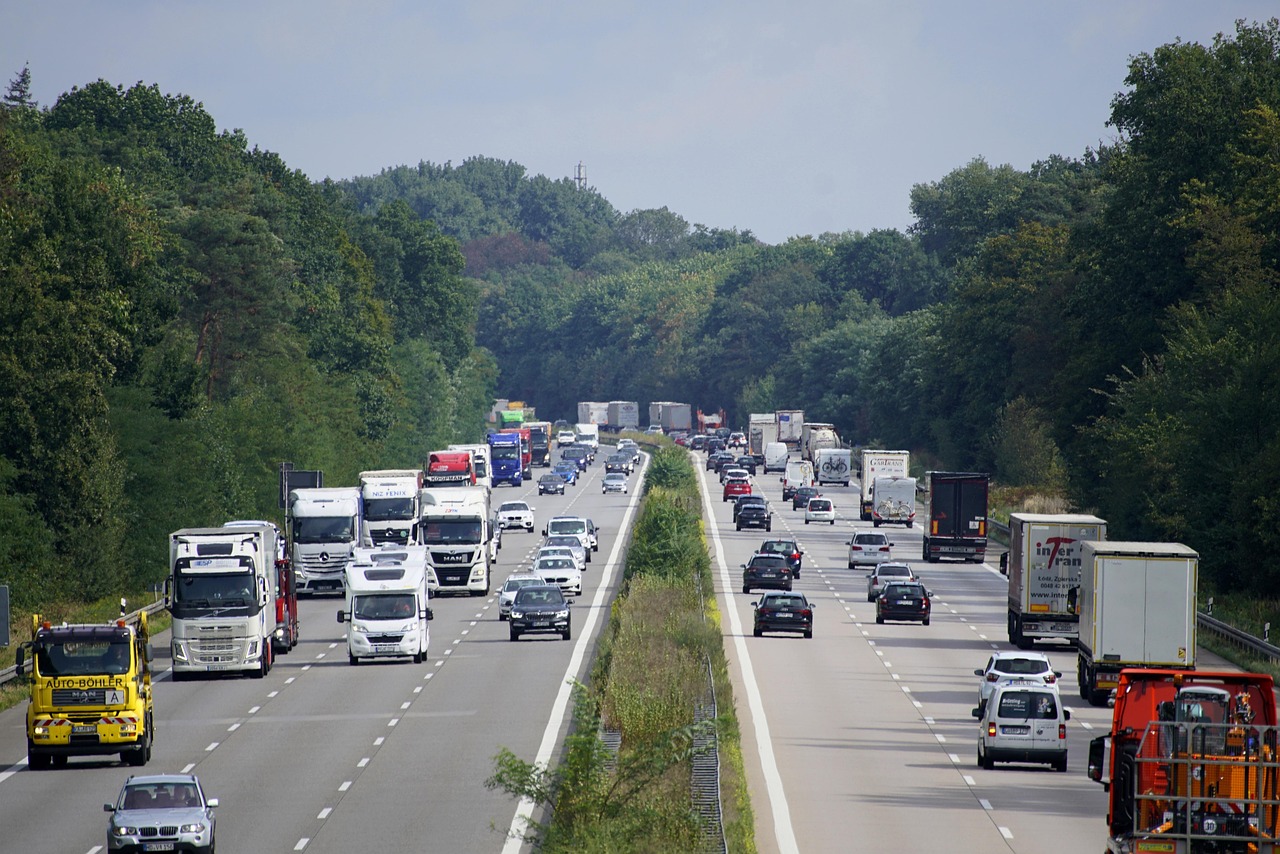 Große Autobahnsperrungen in Hamburg, NRW und Bayern