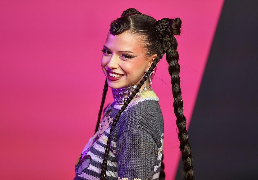 “Golden” an Spitze der Single-Charts