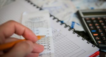 Deutsche Politiker kündigen höhere Besteuerung von Einkommen an