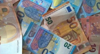 Kaum stemmbar: Urlauber müssen künftig über 13.000 Euro Kapital verfügen