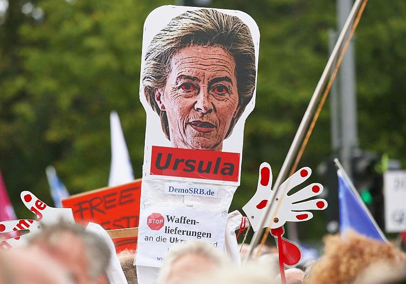 Von der Leyen muss sich neuen Misstrauensanträgen stellen