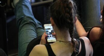 Mehr Internetnutzer stoßen im Netz auf “Hatespeech”