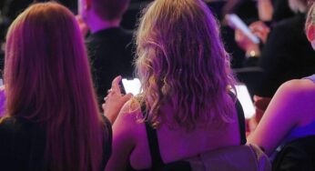 Böhmermann für “harte Regulierung” sozialer Medien und AfD-Verbot