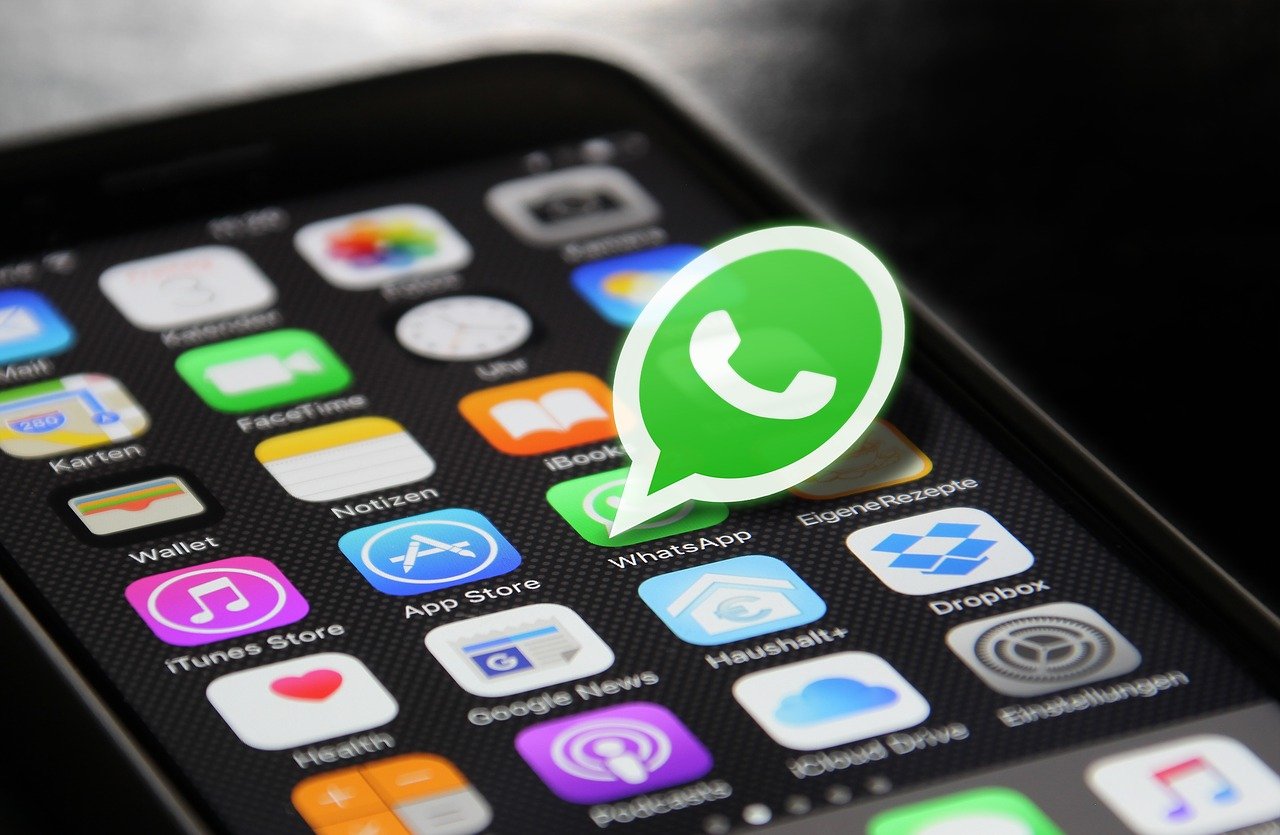 Achtung, neuer Handy-Trojaner nutzt WhatsApp und Co