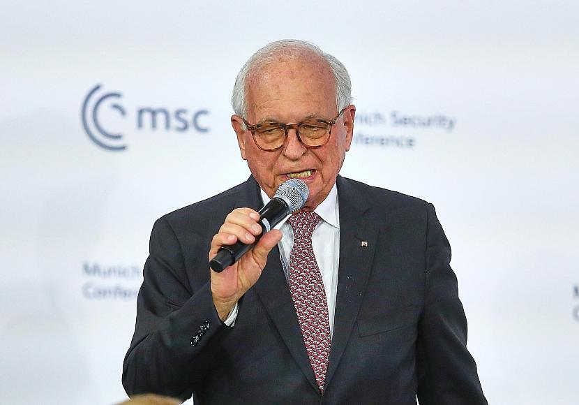 Ischinger ruft Europa zu Engagement für Waffenruhe in Ukraine auf