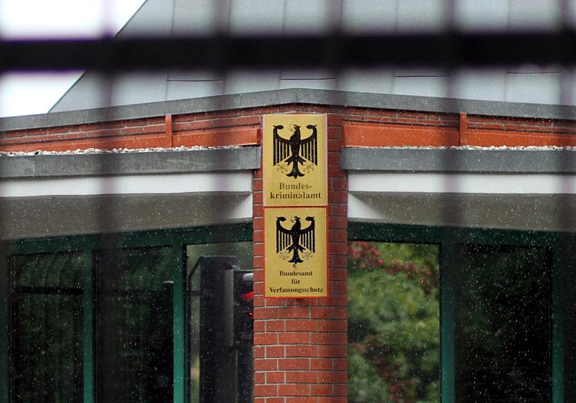 Ex-Verfassungsschutzchef: Geheimdienst soll auch Kinder beobachten