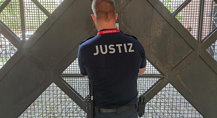 Tausende Häftlinge vorzeitig aus Gefängnis entlassen