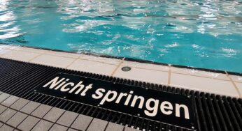 Umfrage: Schwimmbäder suchen dringend Bademeister