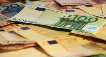 Ökonom rät zu Zwei-Prozent-Steuer auf hohe Millionen-Vermögen