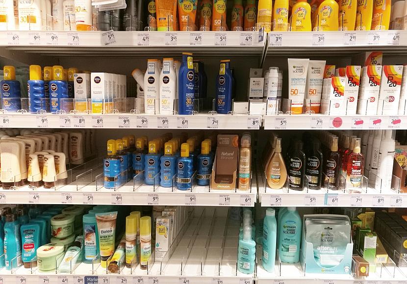 Umfrage: Mehrheit glaubt an Sonnencreme-Schutz vor Hautkrebs