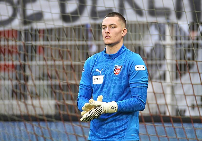 1. Bundesliga: Heidenheim siegt in Köln und wahrt Restchance