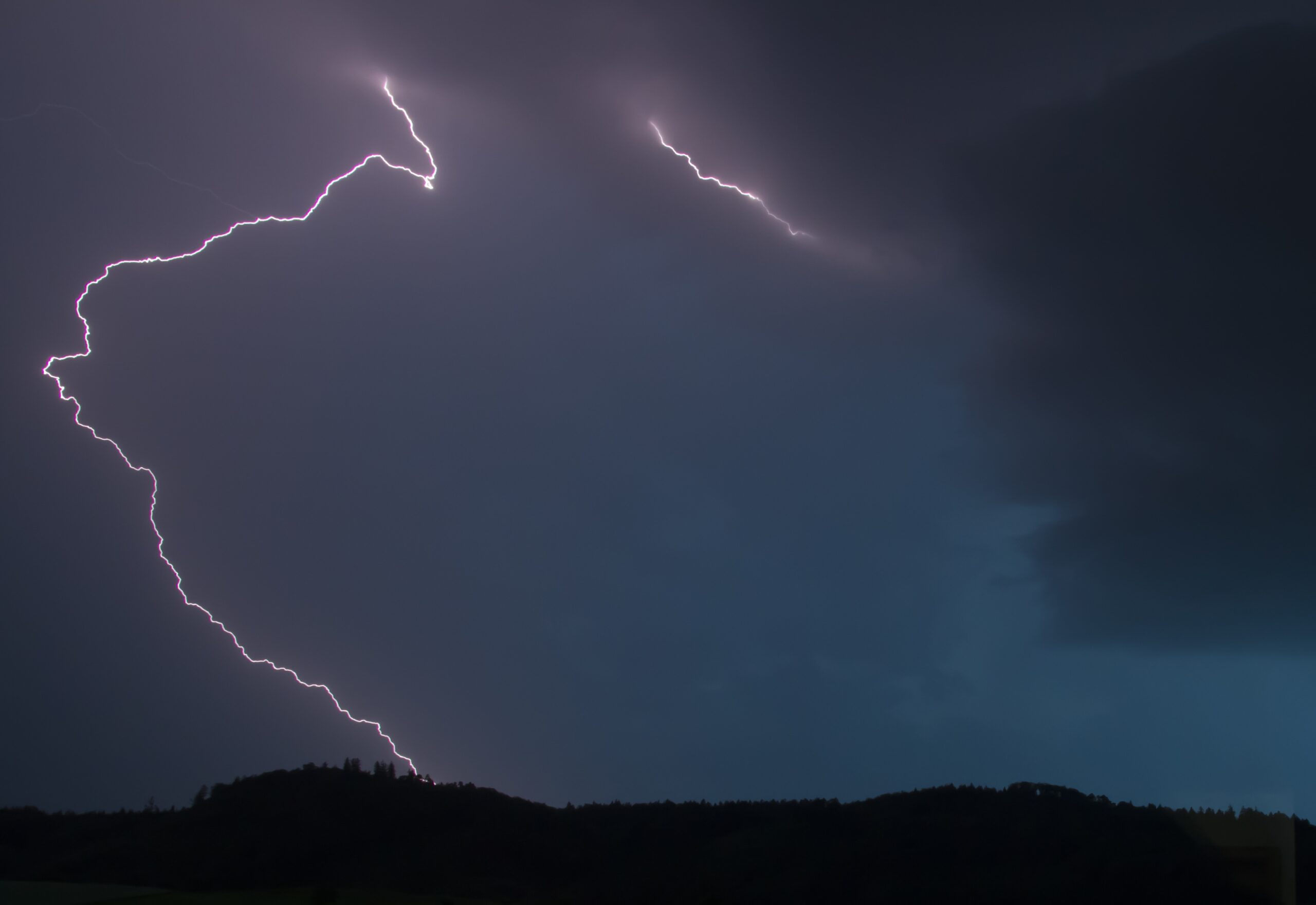 Nach Rekordhitze schwere Unwetter: Jetzt kommt noch schlimmeres auf Deutschland zu