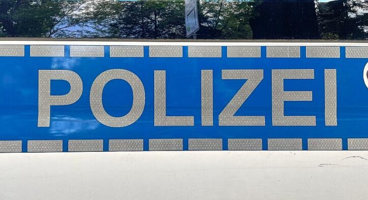 Mann mit Messer stirbt durch Polizeikugel in Krefeld