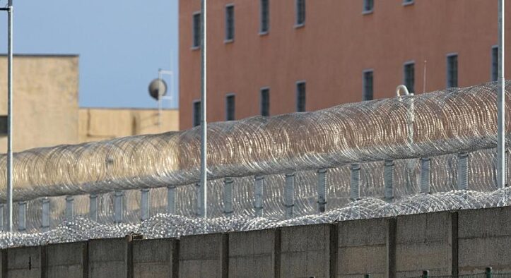 Anti-Folter-Stelle kritisiert Zustände in Gefängnissen