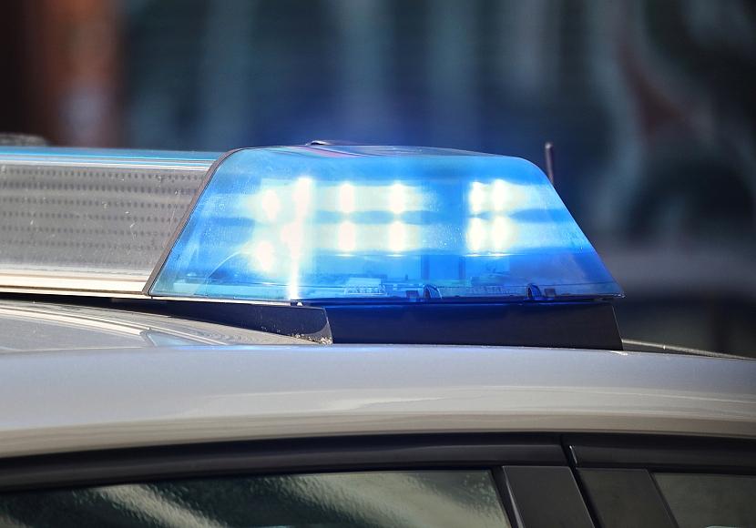 Mehrere tausend Euros weg: Polizei warnt Autofahrer vor hinterhältigem Betrug