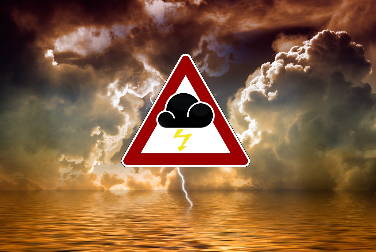 DWD gibt Alarmstufe Rot aus: Heftiger Wetterumschwung im Anmarsch