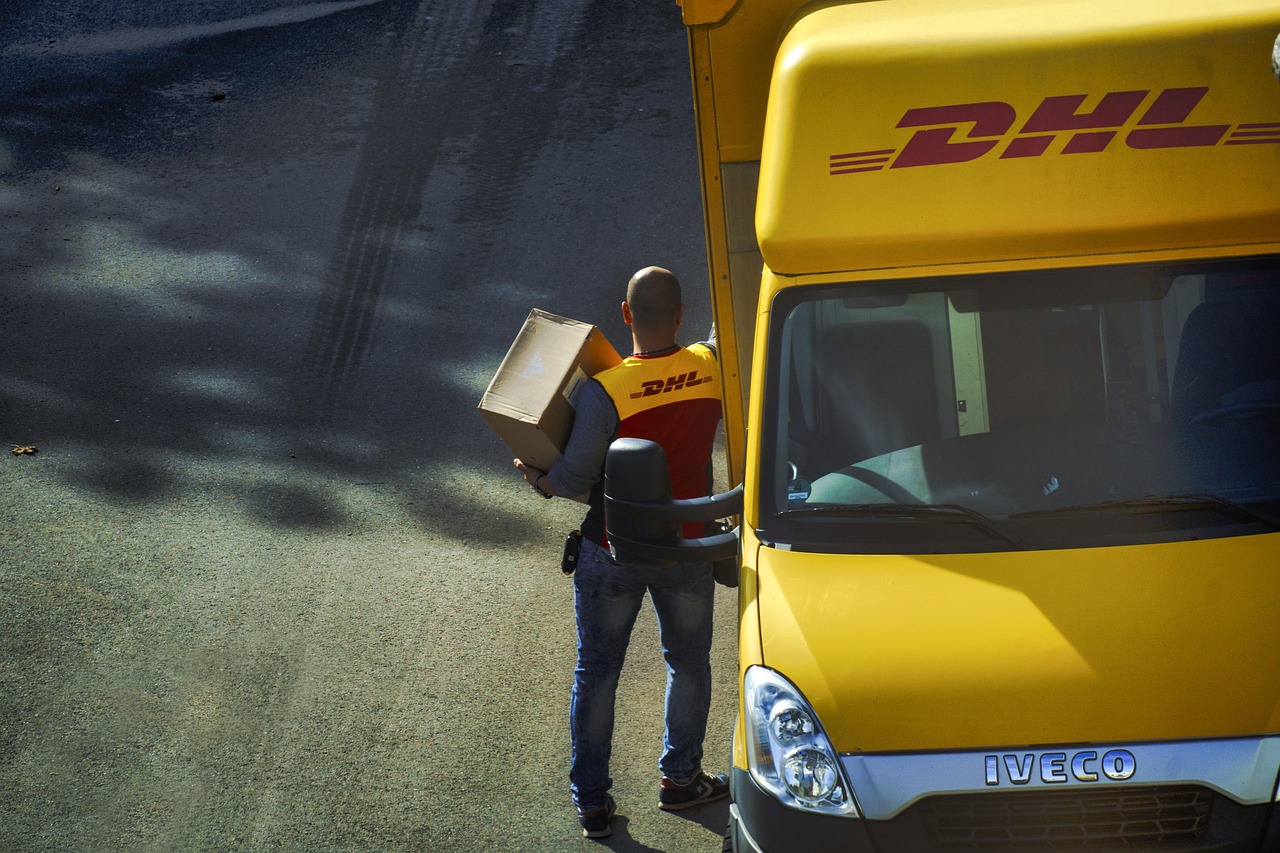 Ab Ende Juli: Paketzustellung mit DHL ändert sich – Das müssen Verbraucher wissen