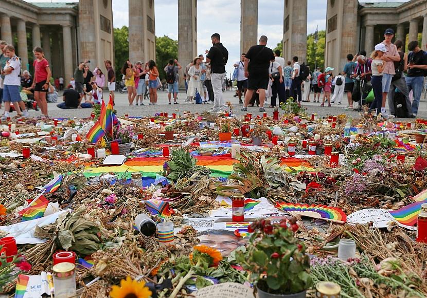 Nach CSD-Anschlag: FDP für Schließung radikaler Moscheen