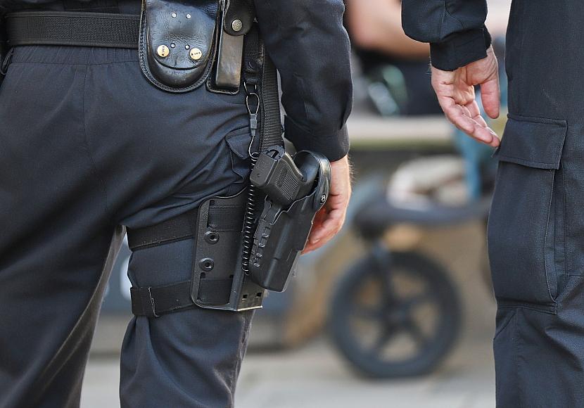 Schwer verletzter Mann mit Axt im Kopf in Hattingen gefunden
