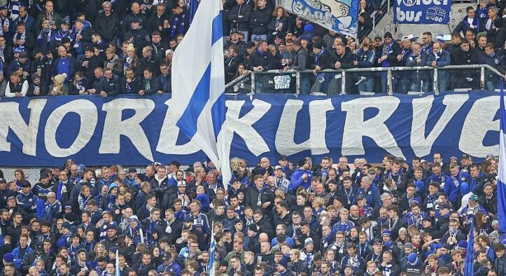 Schalke-Chef kritisiert TV-Geld-Verteilung